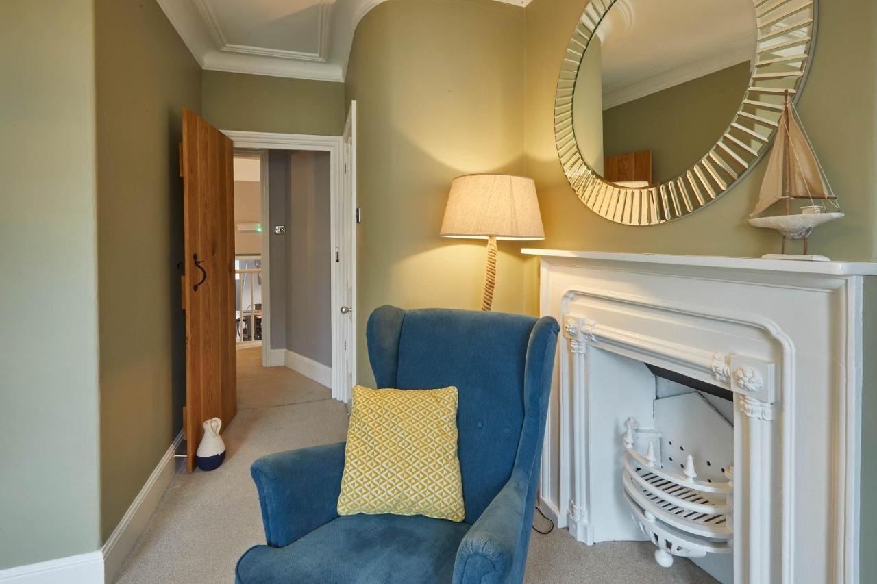 Host & Stay - Henderson House Whitby Ngoại thất bức ảnh