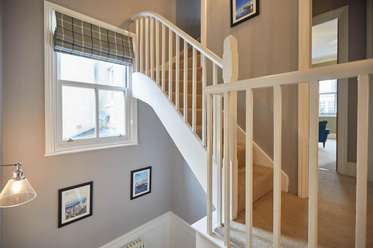 Host & Stay - Henderson House Whitby Ngoại thất bức ảnh