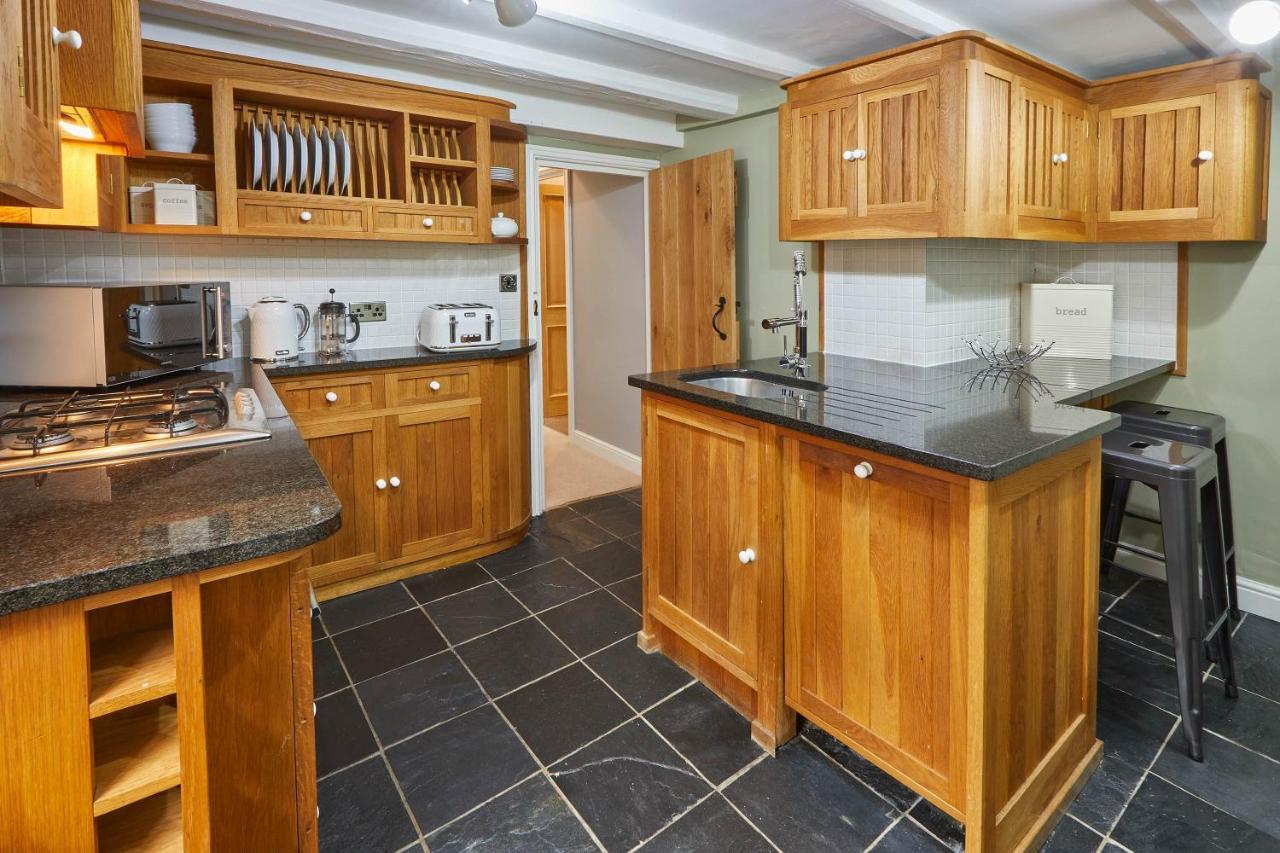Host & Stay - Henderson House Whitby Ngoại thất bức ảnh